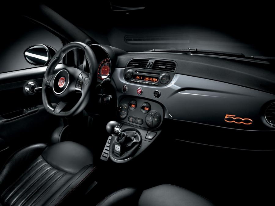  Fiat 500 GQ 2013 года  (фото 21 из 21)